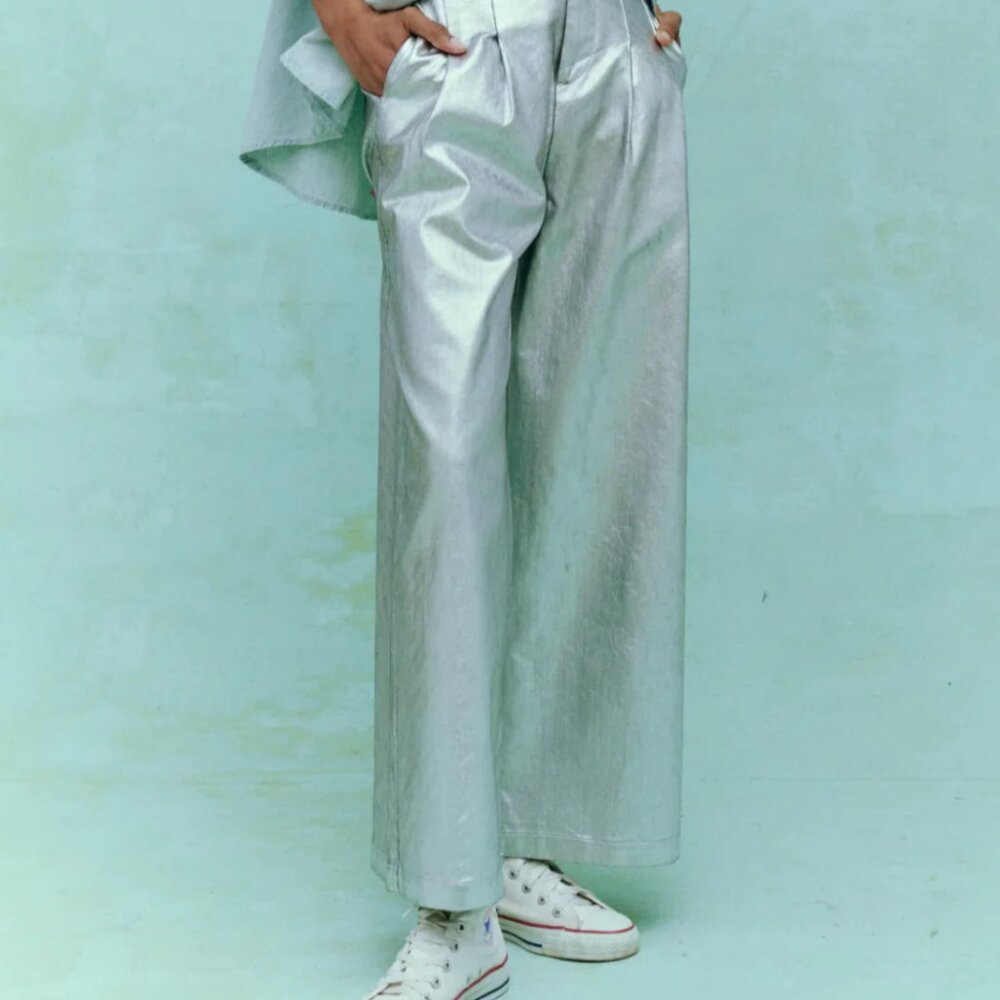 Sculpted Trouser ~ Silver